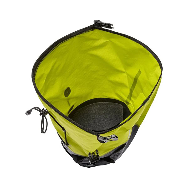 Bolsa de Sillín Vaude Trailsaddle Compact – 7 L - Abierta