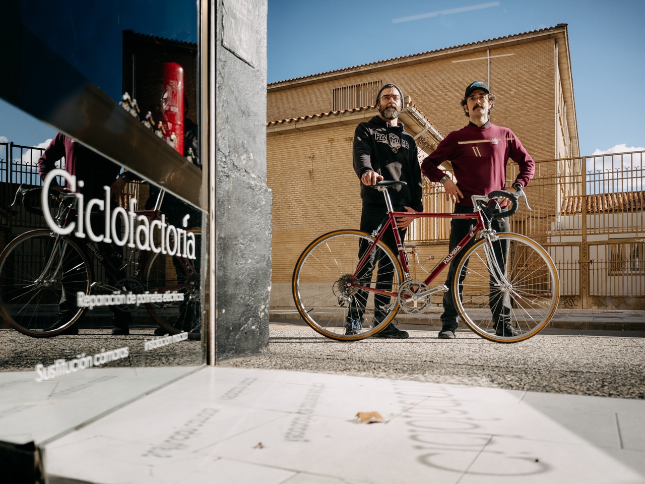 Ciclofactoría en The Radavist: la historia detrás del taller